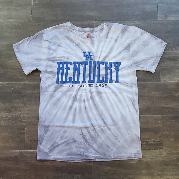 Hanes Tops - University of Kentucky Tshirt Size S Gently Used